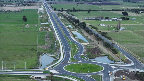 Major road upgrade project complete - Healesville Koo Wee Rup Road Upgrade