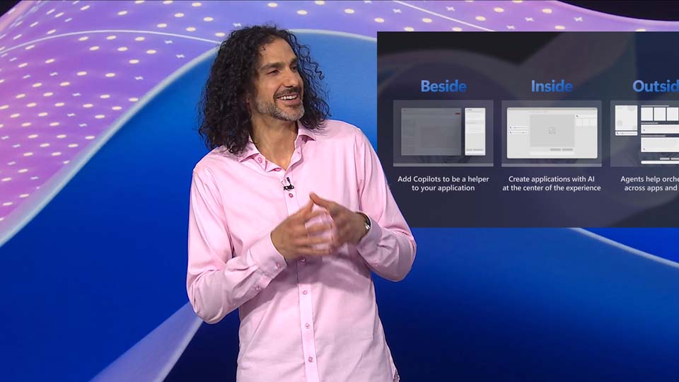 Microsoft Technical Fellow Steven Bathiche giving his keynote address at Microsoft Build 2023