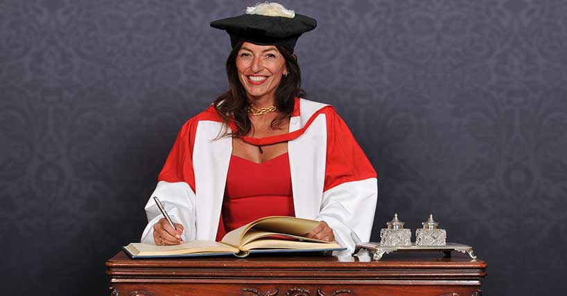 Distinguished figures receive honorary degrees  image