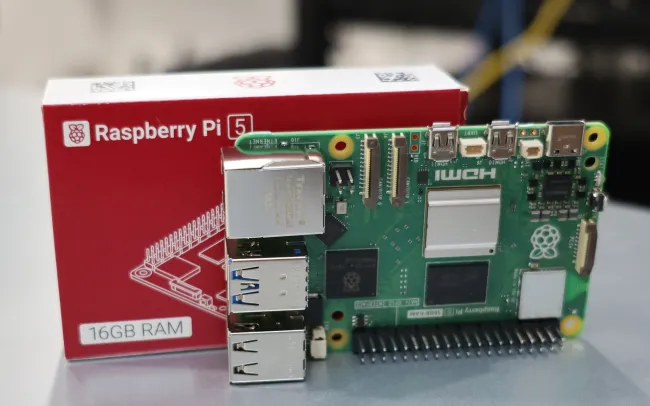 Raspberry Pi 5 16GB