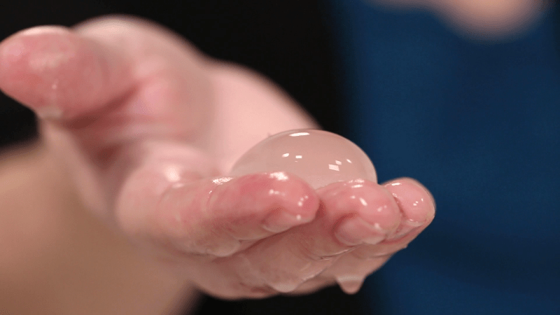 We Made Our Own Edible Water Bottles. Should You?