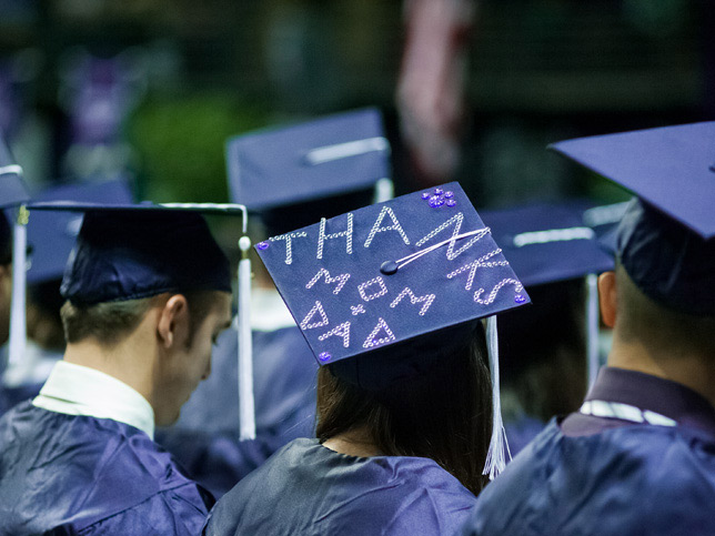 graduation mortar board that says: Thanks Mom and Dad.