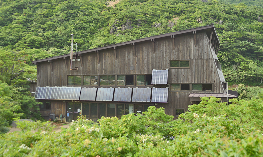 くろがね小屋