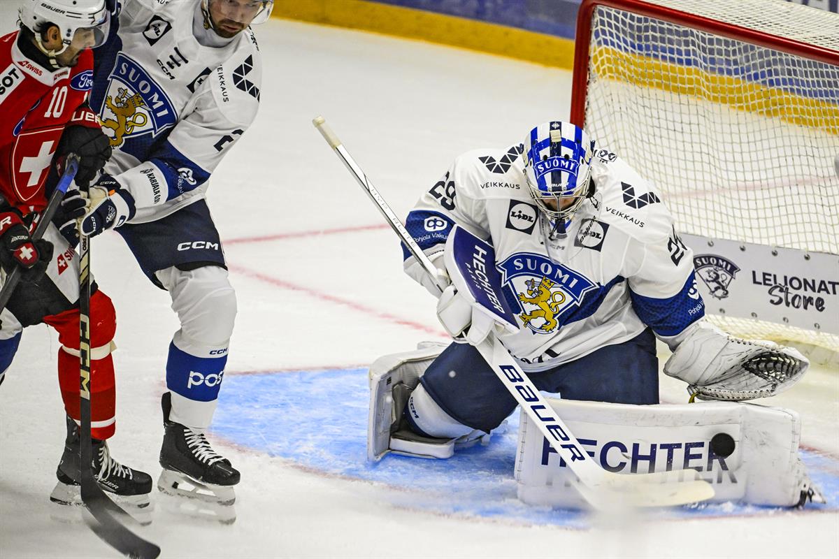 Harri Säteri sai venyä Leijonien maalilla huipputorjuntoihin.