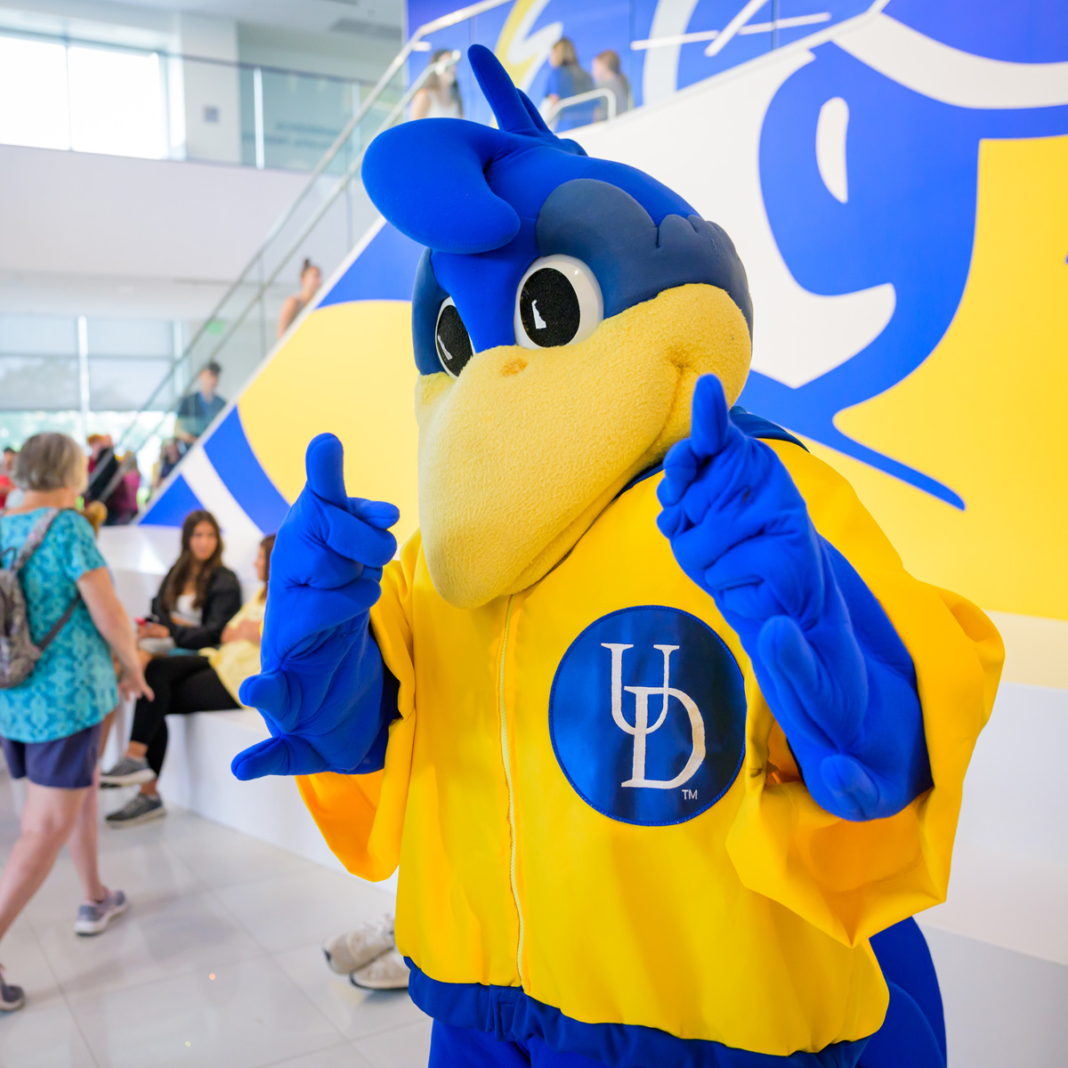 YoUDee welcomes new students to campus during Move-In.