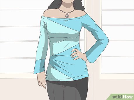 Step 2 Wear a unique necklace to complement your outfit.