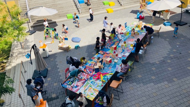 体験型本屋・文喫が店舗を飛び出し出張🚌あなたの街にもやってくるかもしれません…！