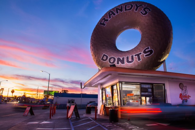 アメリカLA発のドーナツショップ「ランディーズ」が日本上陸🍩どこにOPEN？どんなドーナツなの〜!?