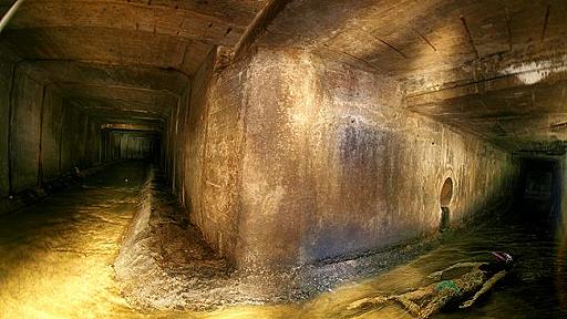 English Russia Moscow Underground Tunnels (HDR)