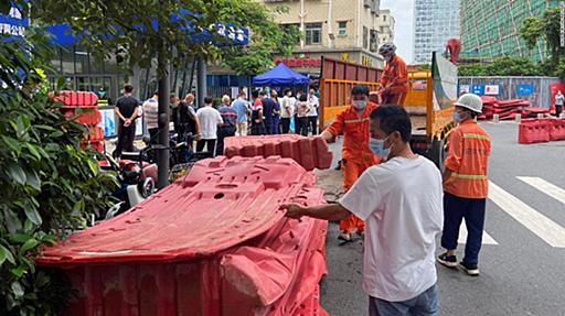 中国・深センでロックダウン、世界最大級の電気街も