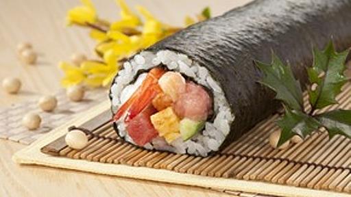 「夏の恵方巻き」 コンビニ各社が商戦に乗り出す、定着できるか？ 8月6日「夏の節分」に向け : 痛いニュース(ﾉ∀`)