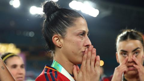 Jenni Hermoso watches on during the World Cup trophy presentation