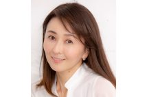 49歳で出産した女優・小松みゆき